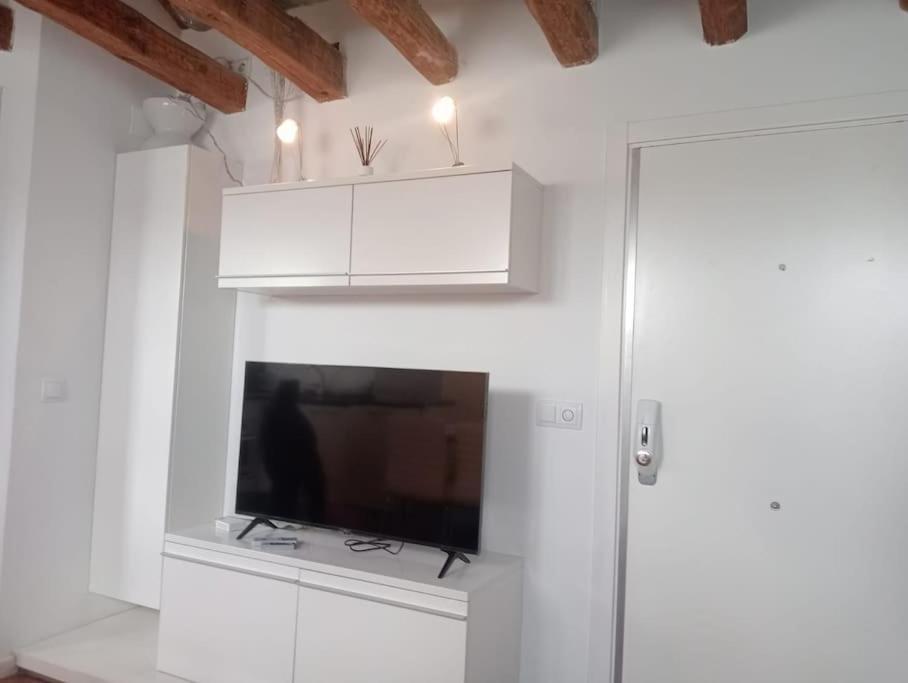 Emblematic Flat In Madrid Central - Arenal Exteriör bild